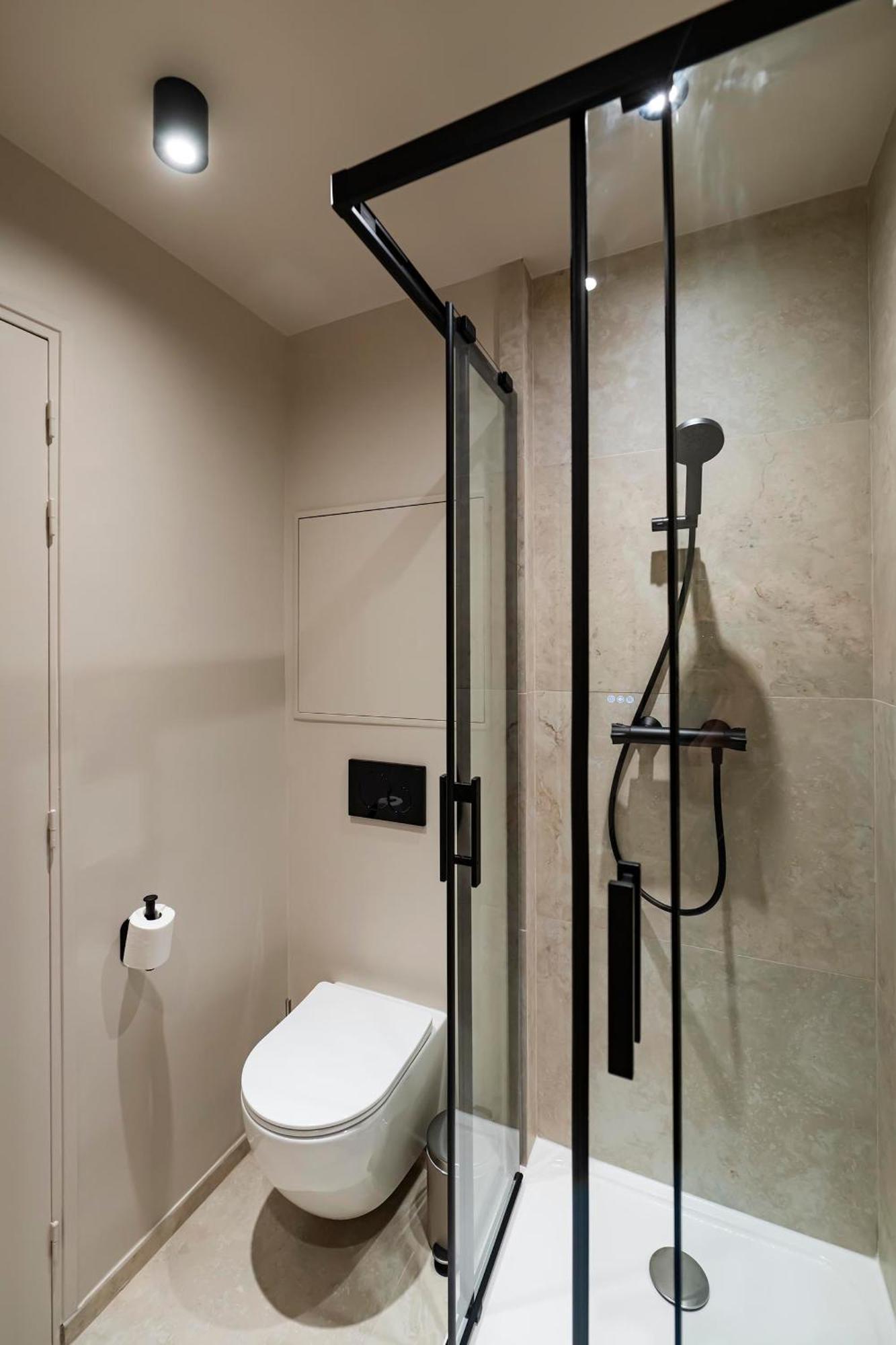 The Olympia Suite - Duke Housing Париж Екстериор снимка